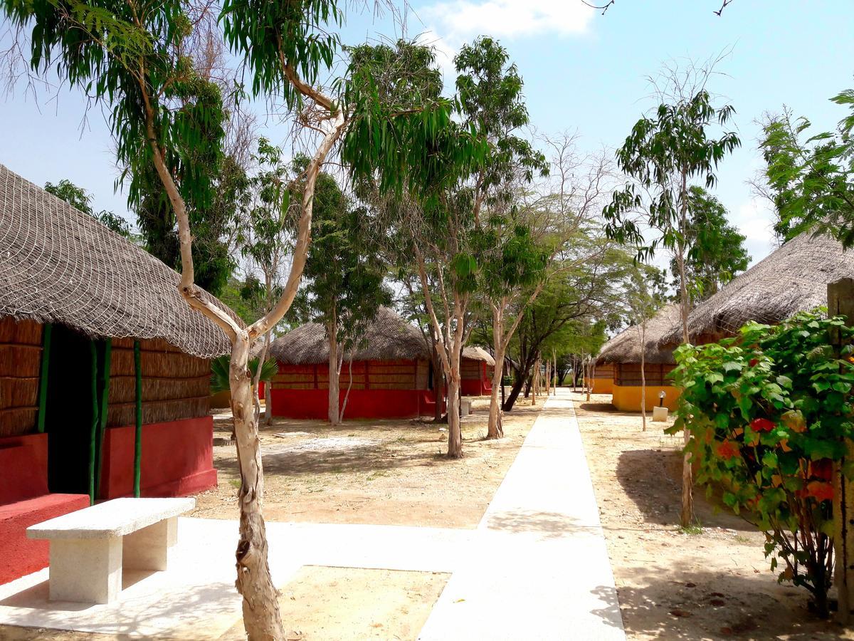 Campement Hakuna Lodge Mar Lodj المظهر الخارجي الصورة